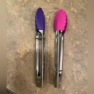 SET OF 2 MINI COOKING TONGS - PINK AND PURPLE SILICONE - 7 INCHES LONG